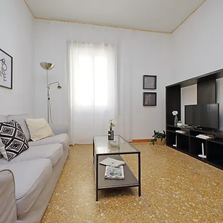 Micheles Flat By Domusdimore * רומא