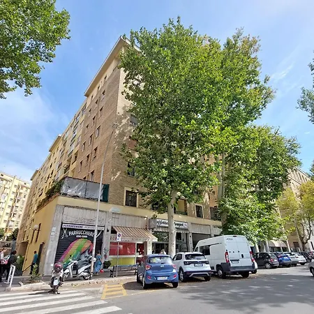 Апартаменты Micheles Flat By Domusdimore