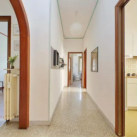 Micheles Flat By Domusdimore