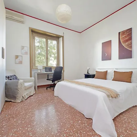 Micheles Flat By Domusdimore Rome