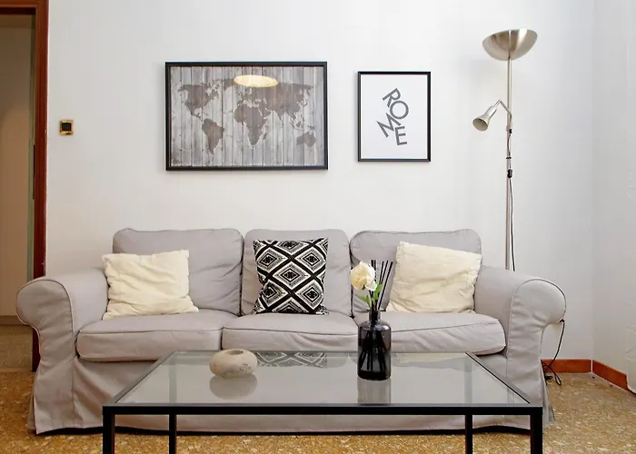 Micheles Flat By Domusdimore Apartament *